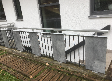 Kunststoffbalkon